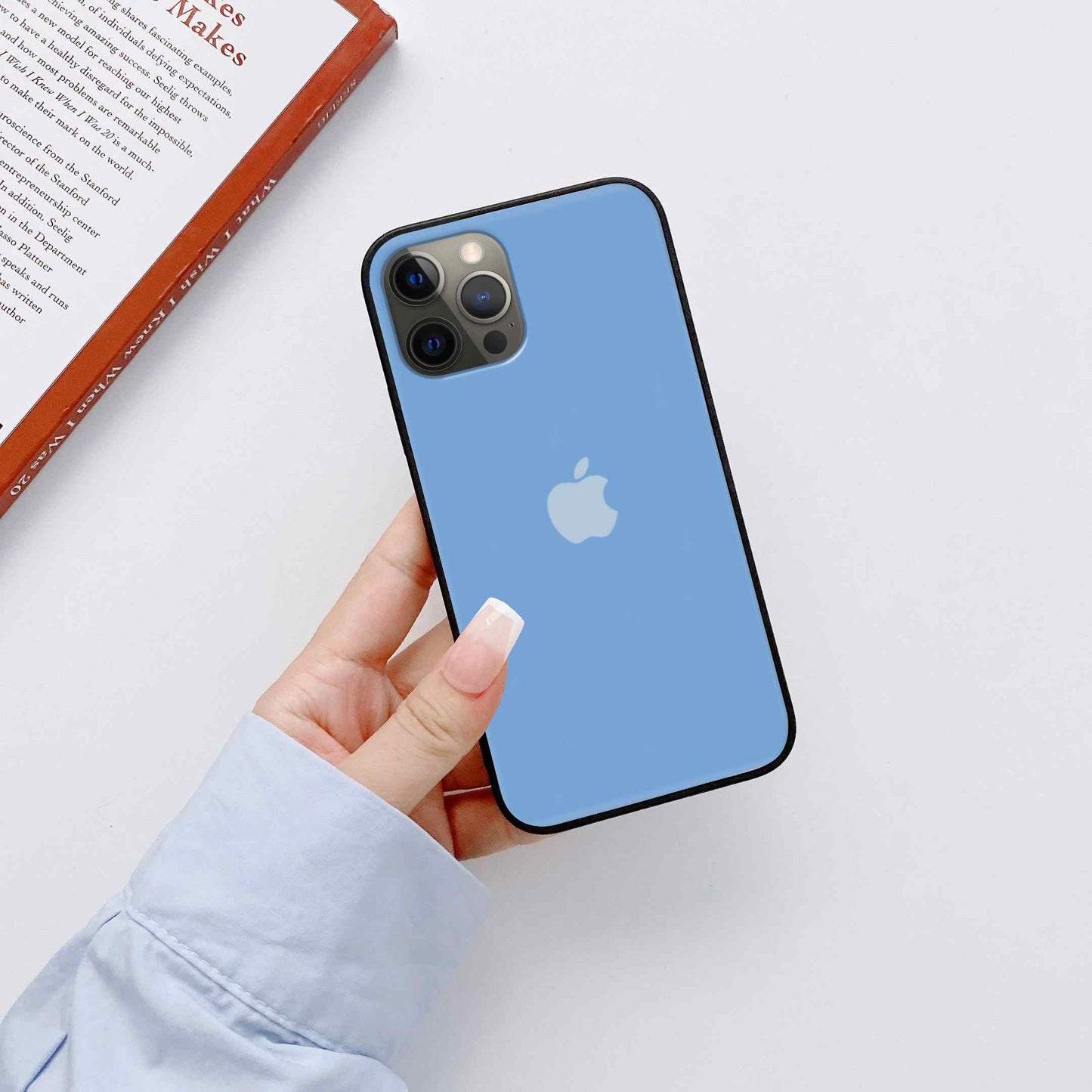 Simplicity: Fashion Print Glass Cover