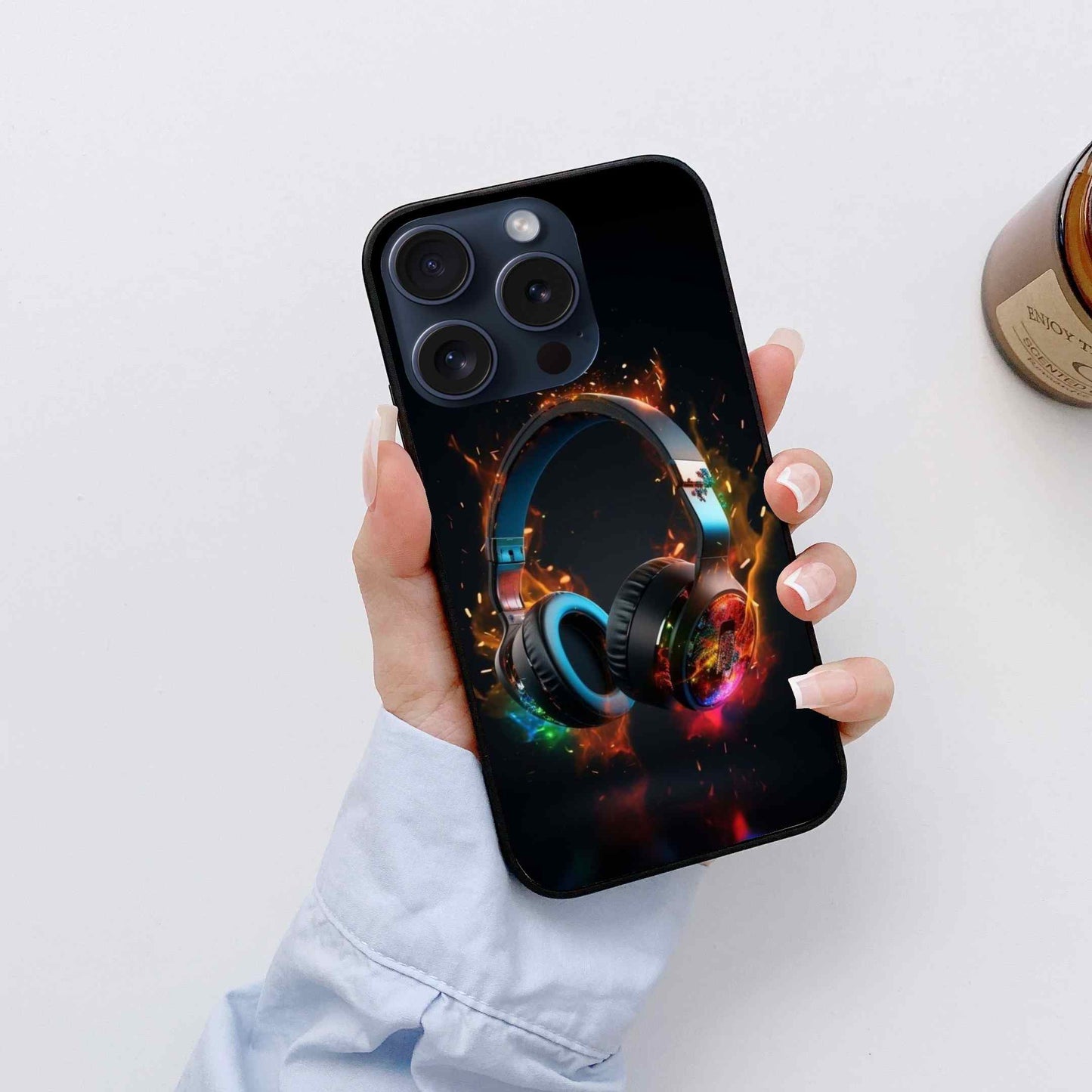 MUSIC Trending Glossy Glass Cover