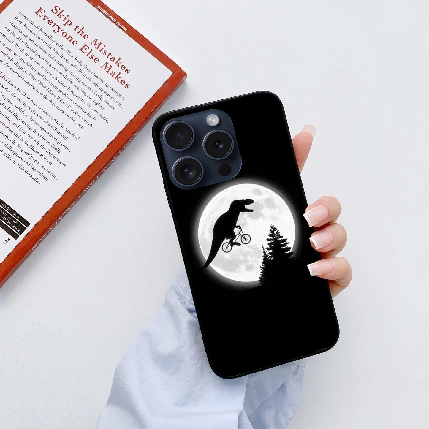 Dinosaur Original Glass Glossy Finish Back Cover
