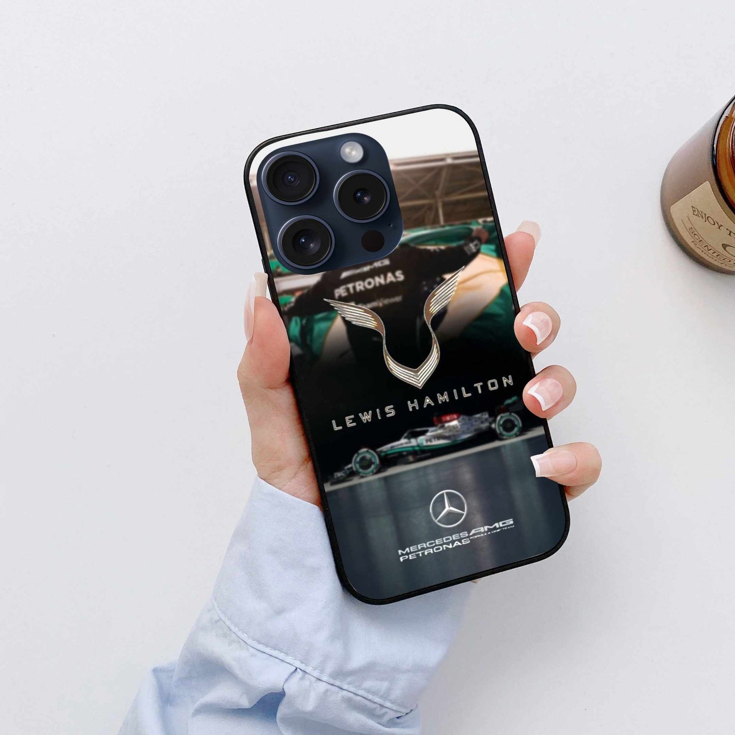 Lewis Hamilton x Mercedes – Champion’s Garage Edition