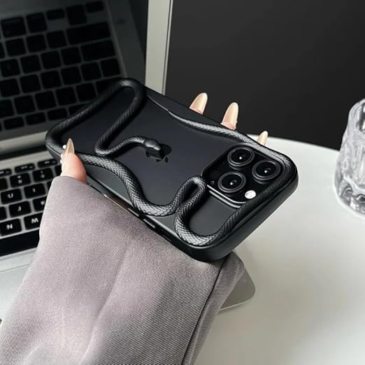 3D Snake Design iPhone Case – Bold & Unique Protection - iPhone 15 Plus Black