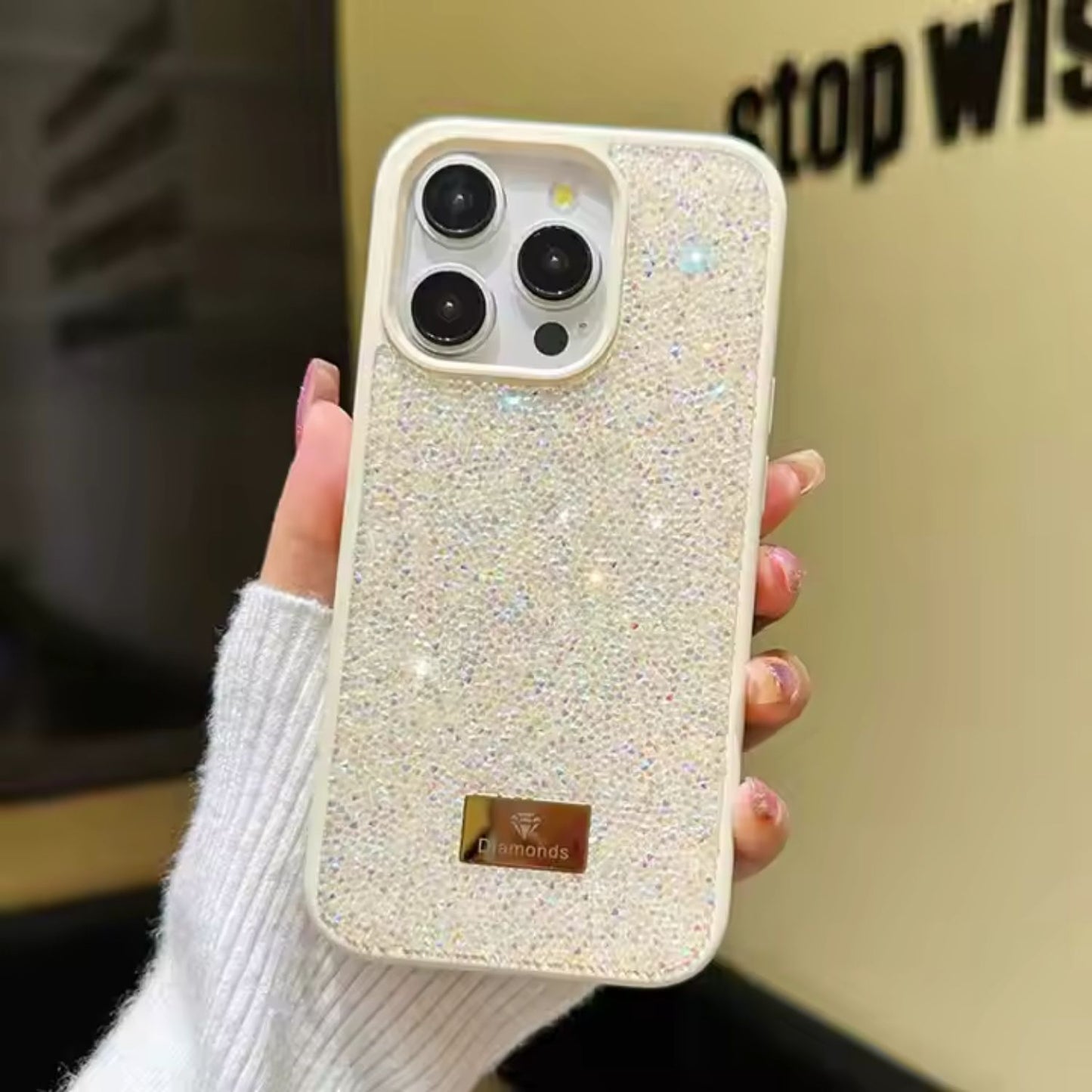 Luxury Glitter iPhone Case with Sparkling Crystals – Elegant & Protective Cover
