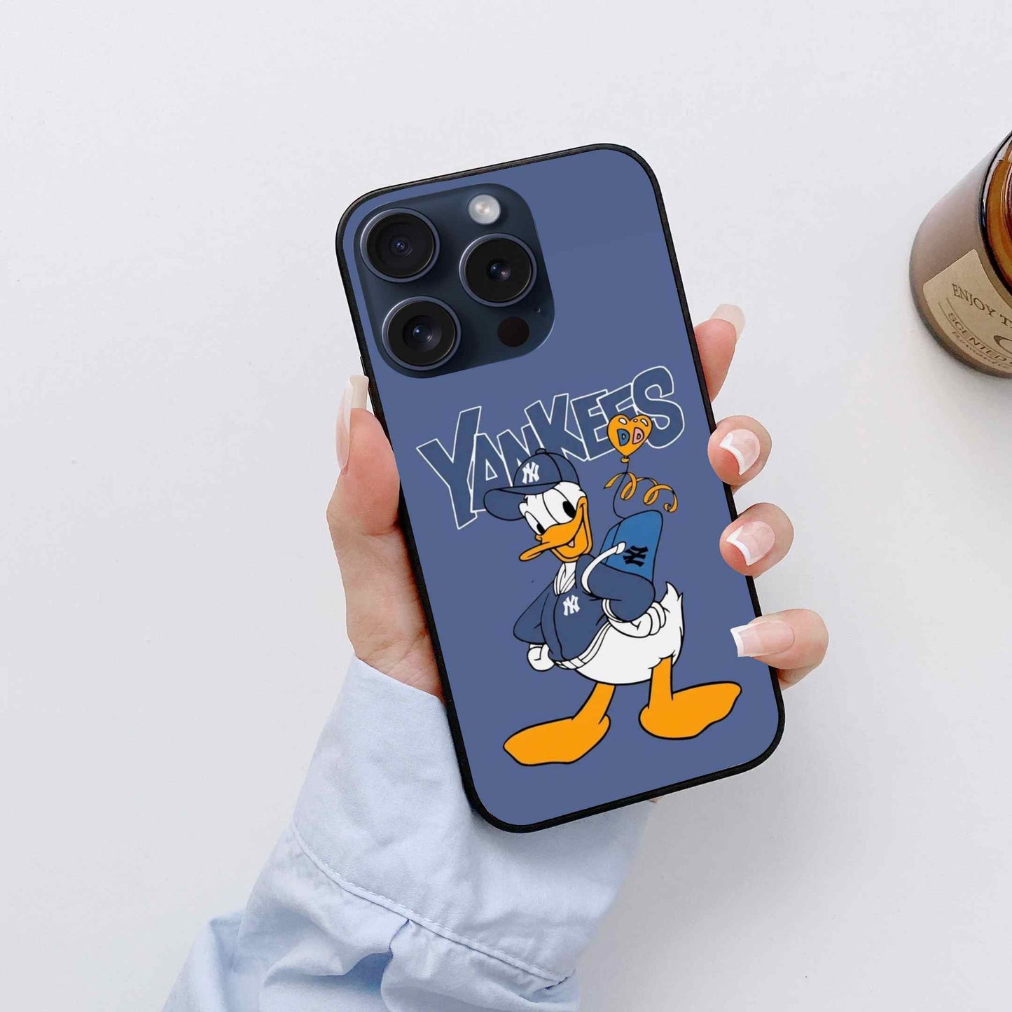 Donald Duck Glass Back Cover