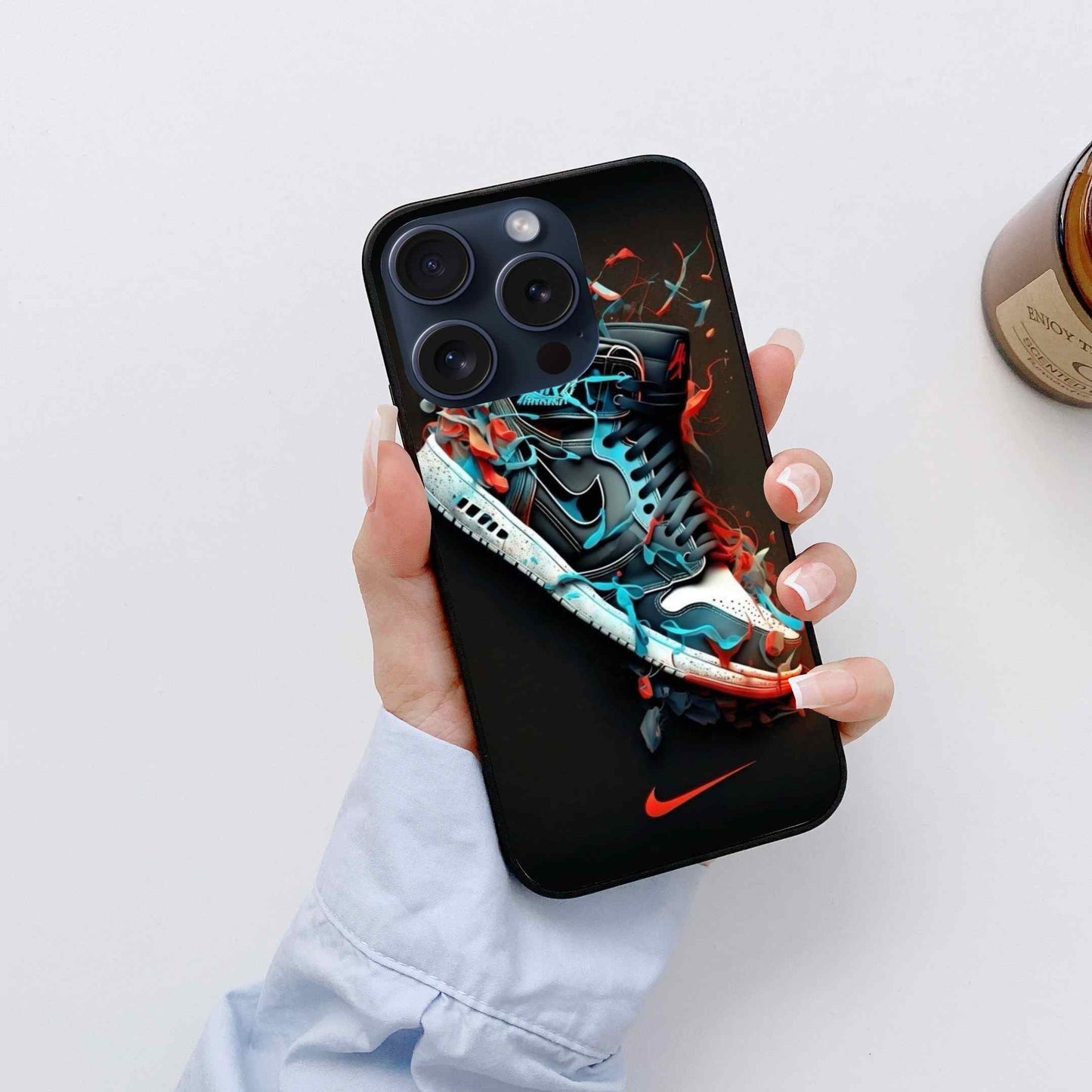 SNEAKERS Trending Glossy Glass Cover