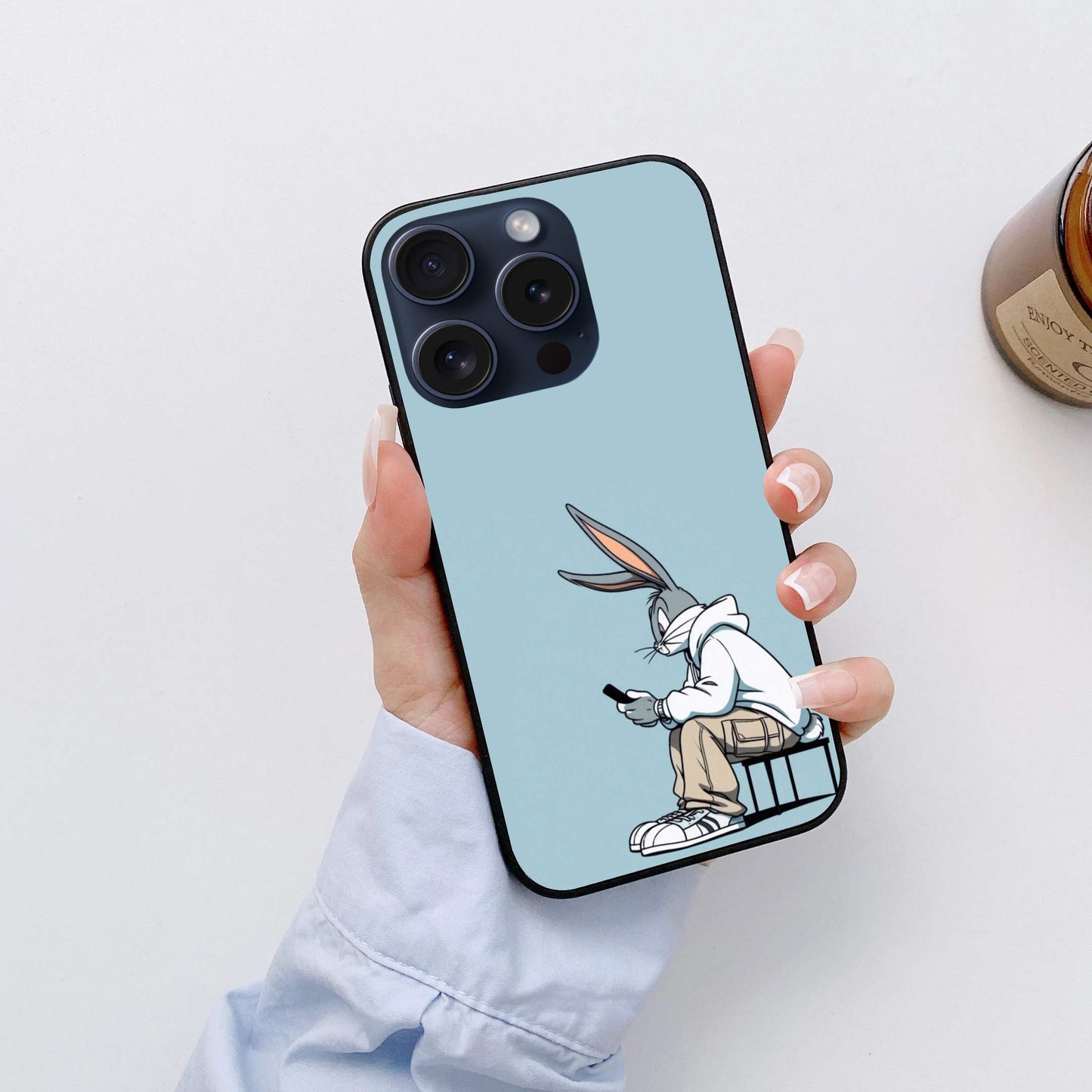 Bugs Bunny Glossy Glass Back Cover