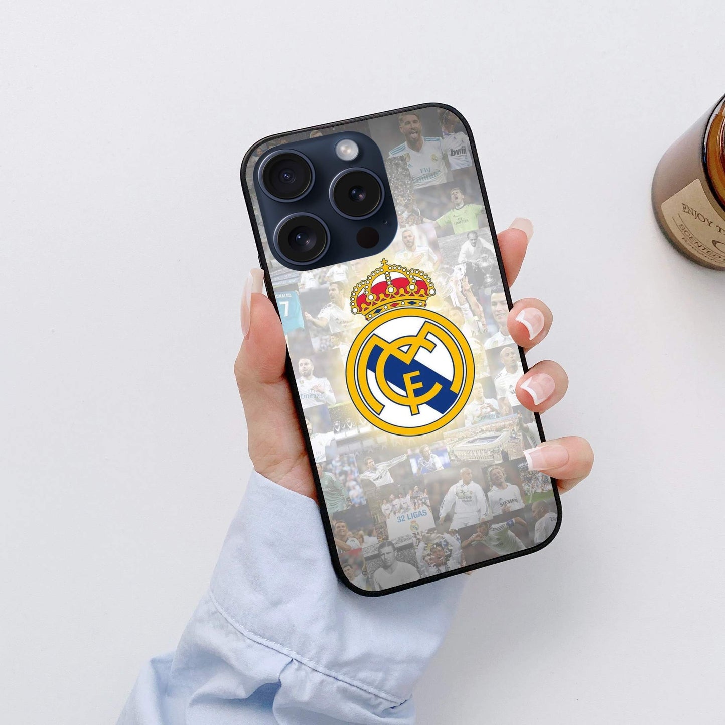 Real Madrid CF Glossy Glass Back Cover