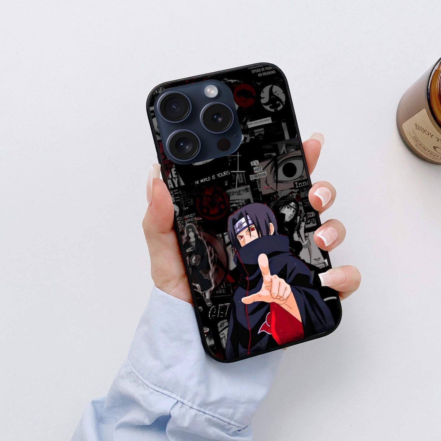 Itachi uchiha Naruto Glossy Glass Back Cover